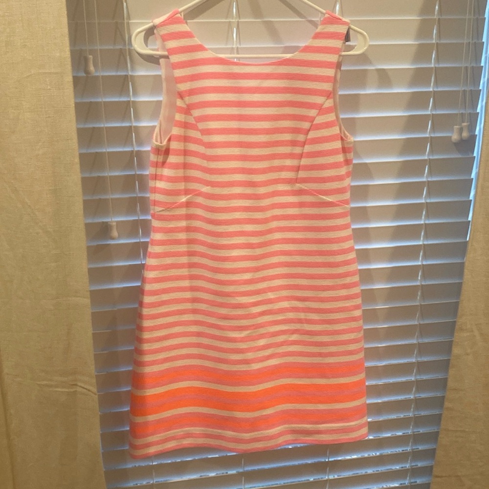 Lily Pulitzer dress. Size small.